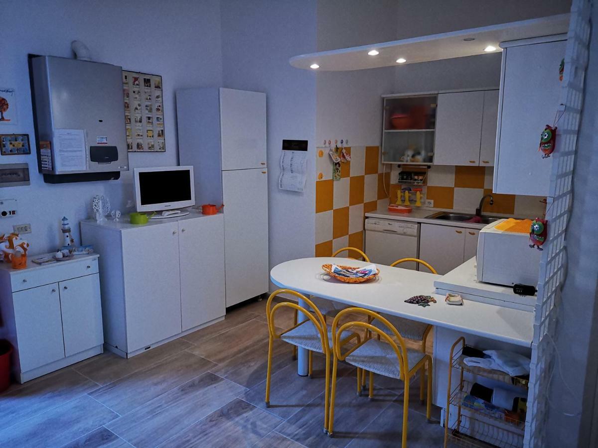 Medieval Flat Lägenhet Gaeta Exteriör bild